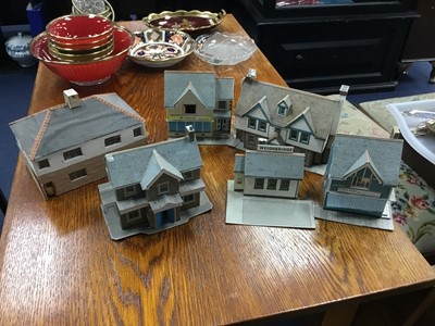 Lot 203 - A LOT OF MODEL RAILWAY HOUSE MODELS AND RELATED ITEMS