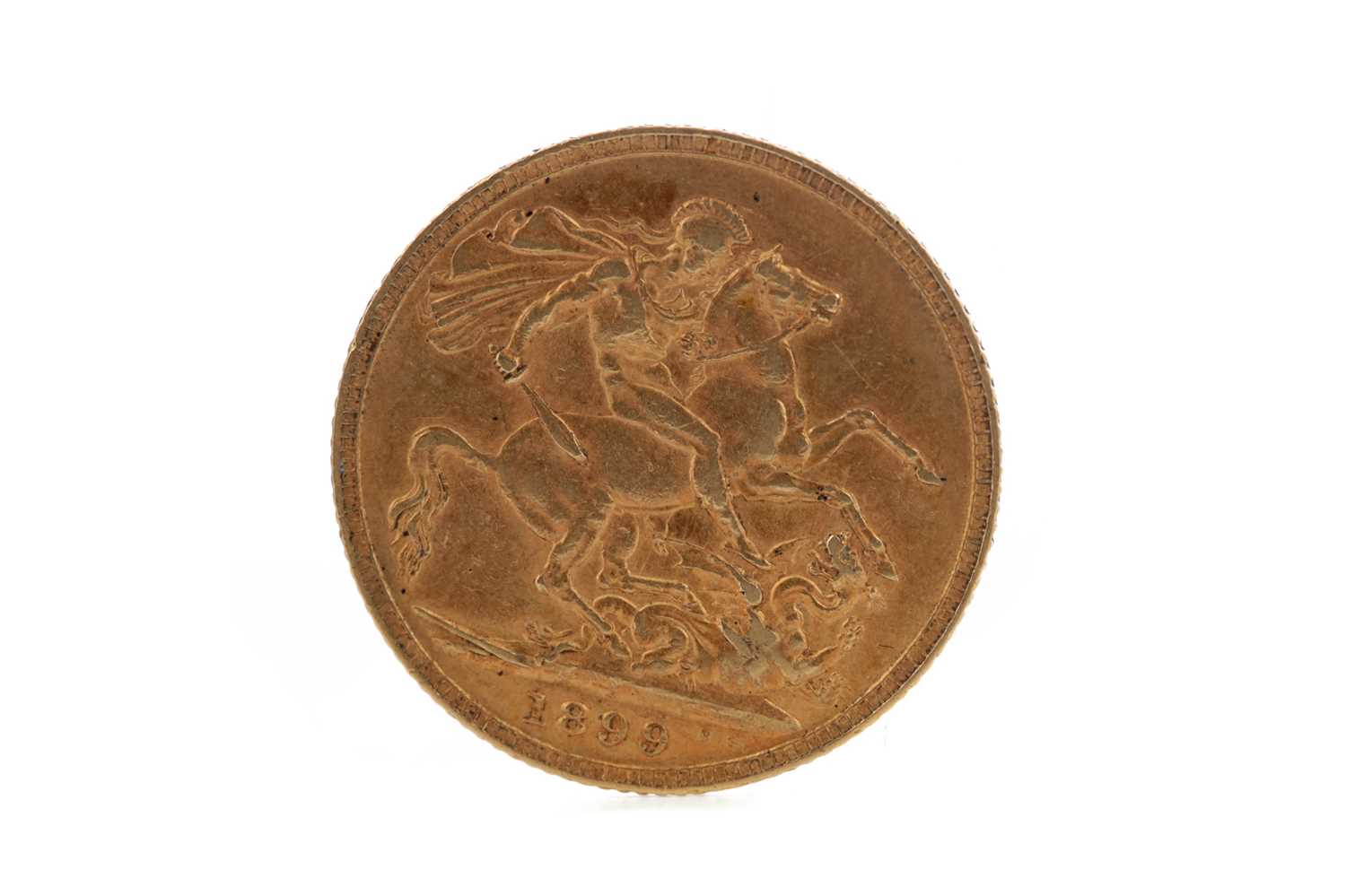 Lot 2 - A QUEEN VICTORIA GOLD SOVEREIGN DATED 1899