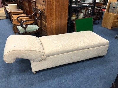 Lot 505 - A MODERN DAY BED