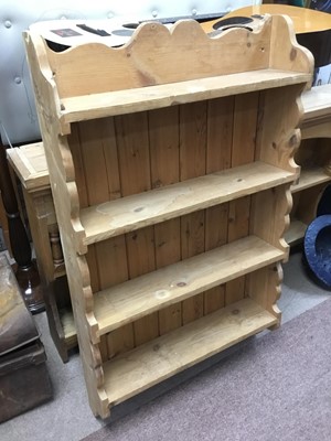 Lot 590 - A PINE PLATE RACK AND OPEN BOOKCASE