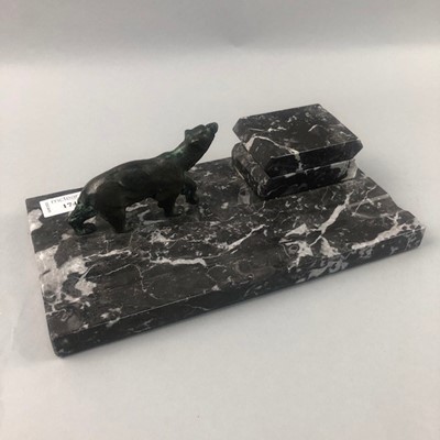 Lot 174 - A MARBLE DESK INKSTAND