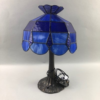Lot 115 - A TIFFANY STYLE TABLE LAMP