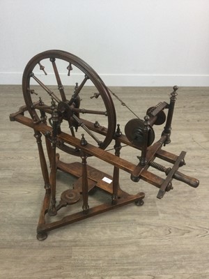 Lot 1425 - A SMALL AND DELICATE NORWEGIAN STYLE SPINNING WHEEL