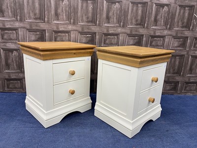 Lot 264 - A PAIR OF MODERN PAINTED BEDISIDE CHESTS