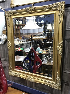 Lot 505A - A GILT FRAMED RECTANGULAR WALL MIRROR