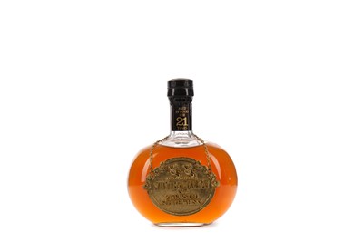 Lot 50 - WHYTE & MACKAY 21 YEARS OLD