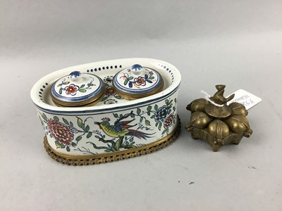 Lot 386 - A 19TH CENTURY FRENCH DOUBLE INKSTAND AND A SPICE BOX