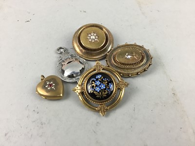 Lot 37 - A TWO VICTORIAN GOLD PLATED MOURNING BROOCHES AND OTHER JEWELLERY