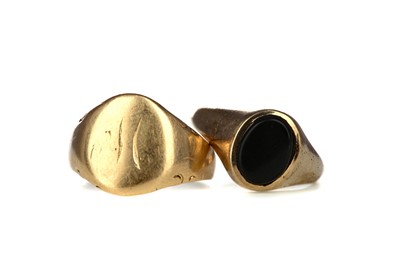 Lot 309 - TWO SIGNET RINGS