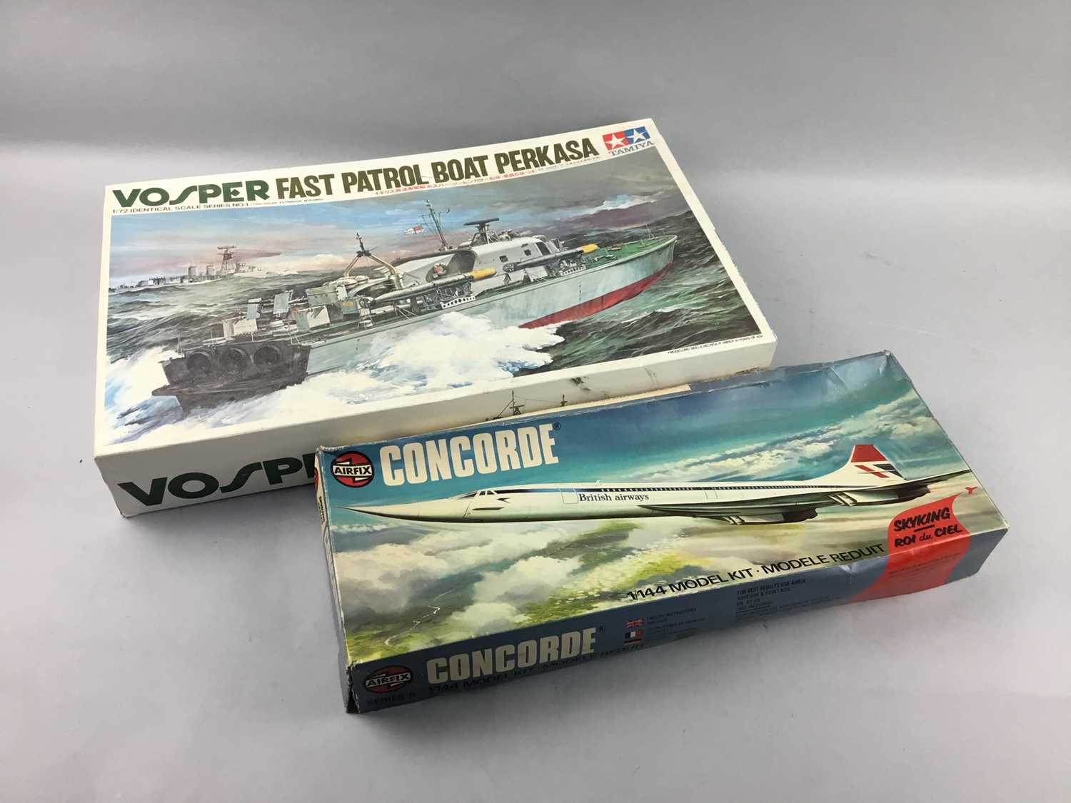 Lot 24 - A COLLECTION OF AIRFIX, MATCHBOX AND OTHER MODEL KITS