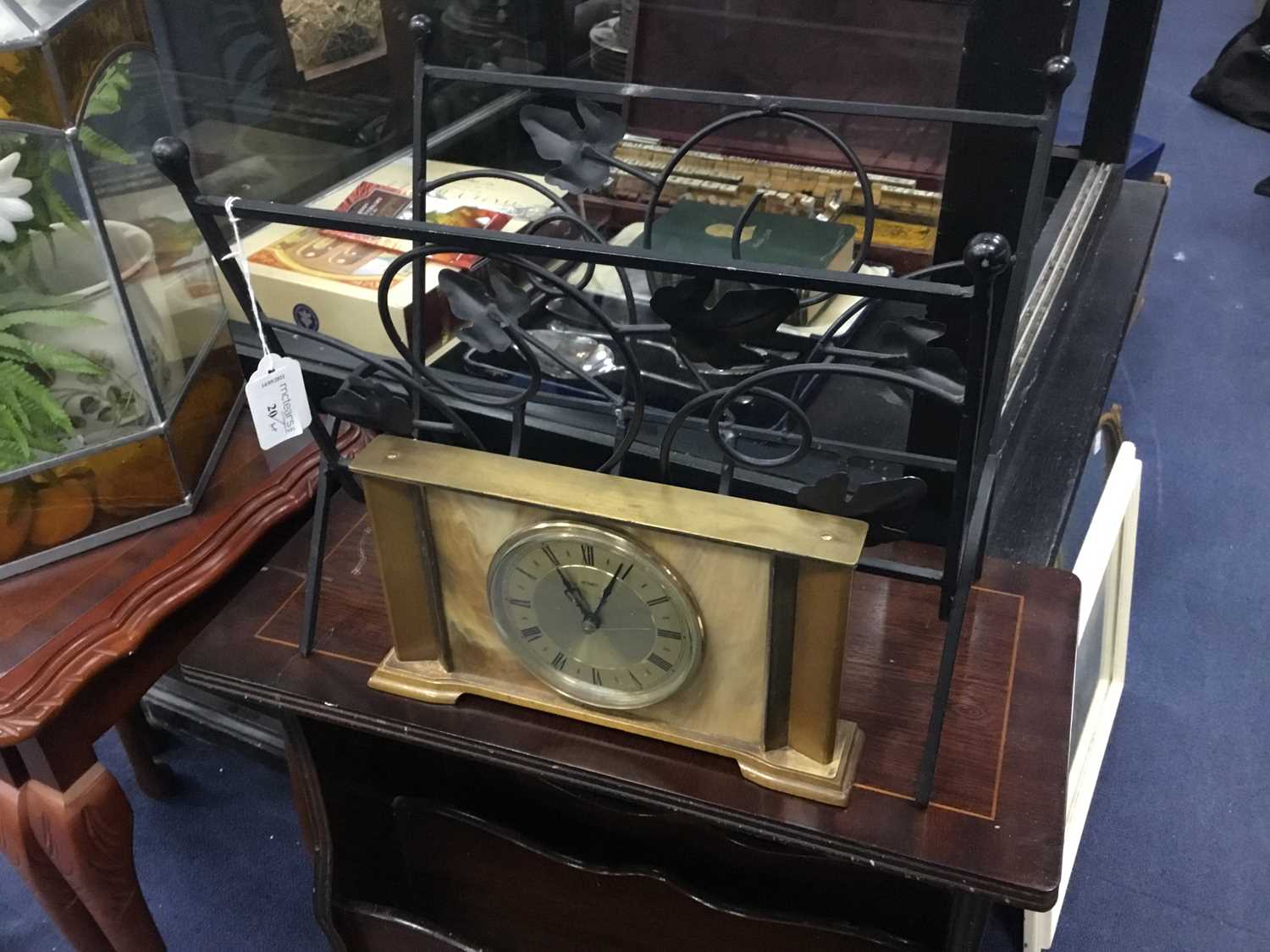 Lot 20 - A MAGAZINE RACK AND MANTEL CLOCK, ALONG WITH OTHER ITEMS