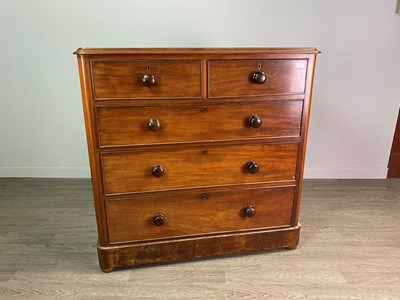 Lot 491 - A VICTORIAN MAHOGANY CHEST OF DRAWERS