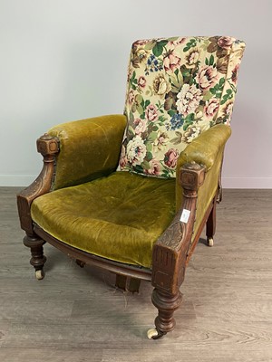 Lot 497 - A VICTORIAN ARMCHAIR