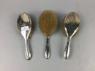 Lot 564 - A SILVER VANITY SET