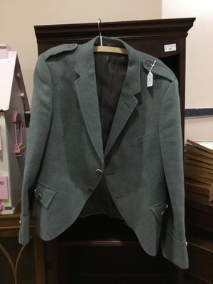 Lot 574 - A GENT'S TWEED JACKET AND KILT AND OTHER ATTIRE