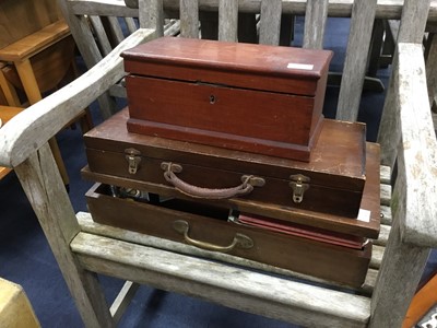 Lot 345A - A LOT OF TWO TRAVEL TRUNKS AND A BOX
