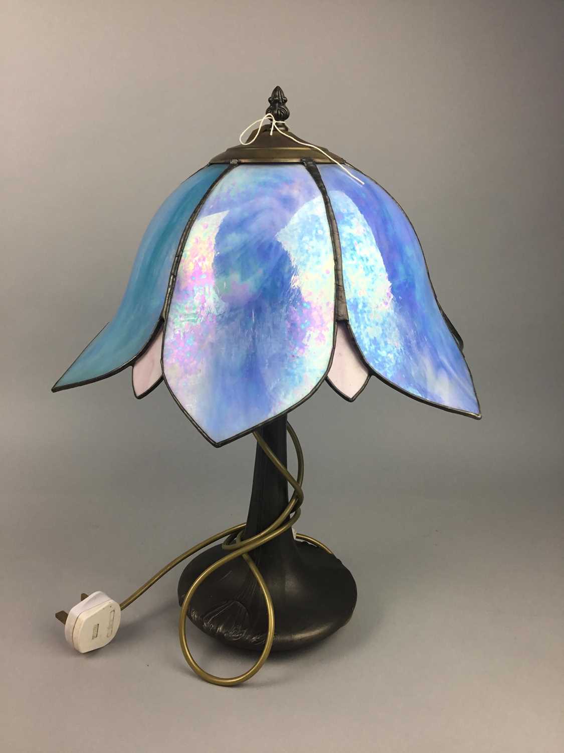 Lot 56 - A TIFFANY STYLE TABLE LAMP