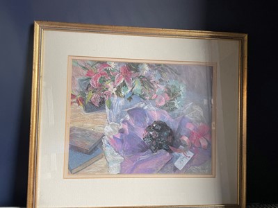 Lot 133 - A LOT OF FLORAL STILL LIFE PICTURES AND PRINTS