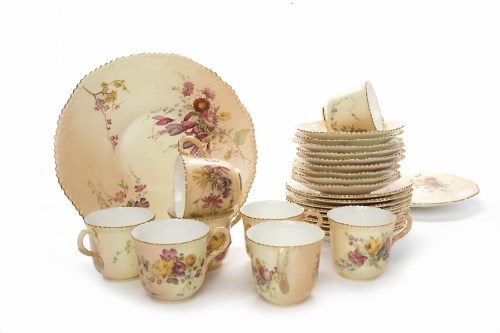 Lot 1139 - LATE VICTORIAN ROYAL WORCESTER FLORAL IVORY...