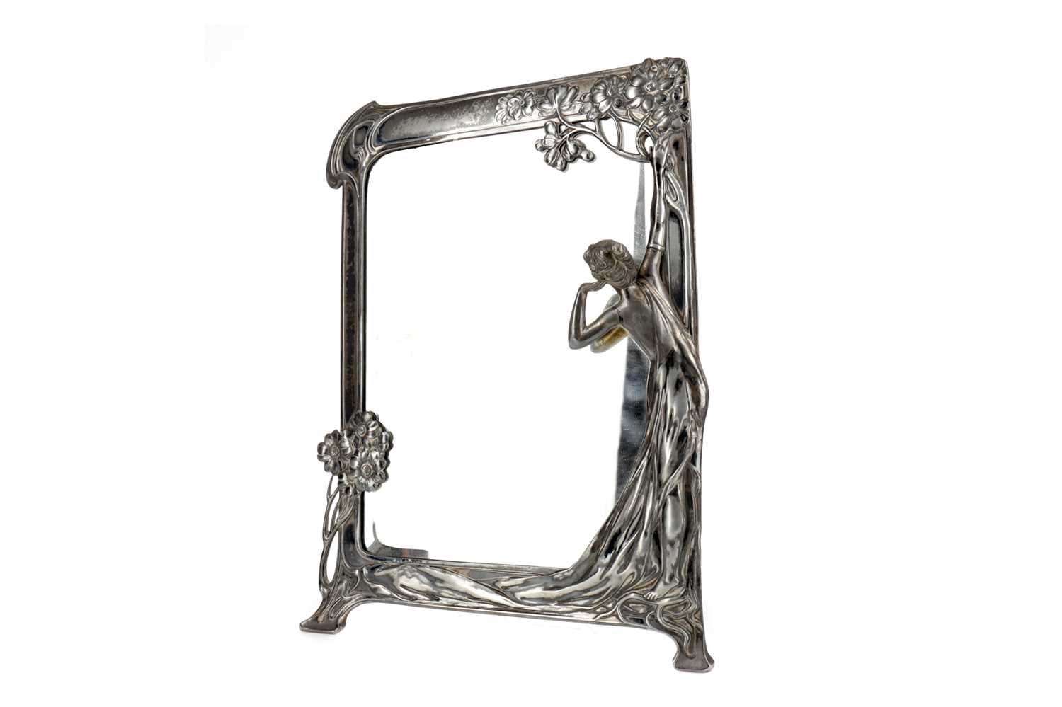 Lot 1626 - AN EARLY 20TH CENTURY ART NOUVEAU SILVER PLATED DRESSING MIRROR