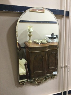 Lot 275 - A MID 20TH CENTURY WALL MIRROR