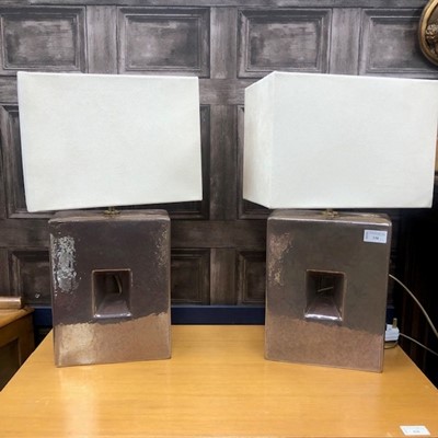 Lot 330 - A PAIR OF CONTEMPORARY TABLE LAMPS WITH CREAM SHADES