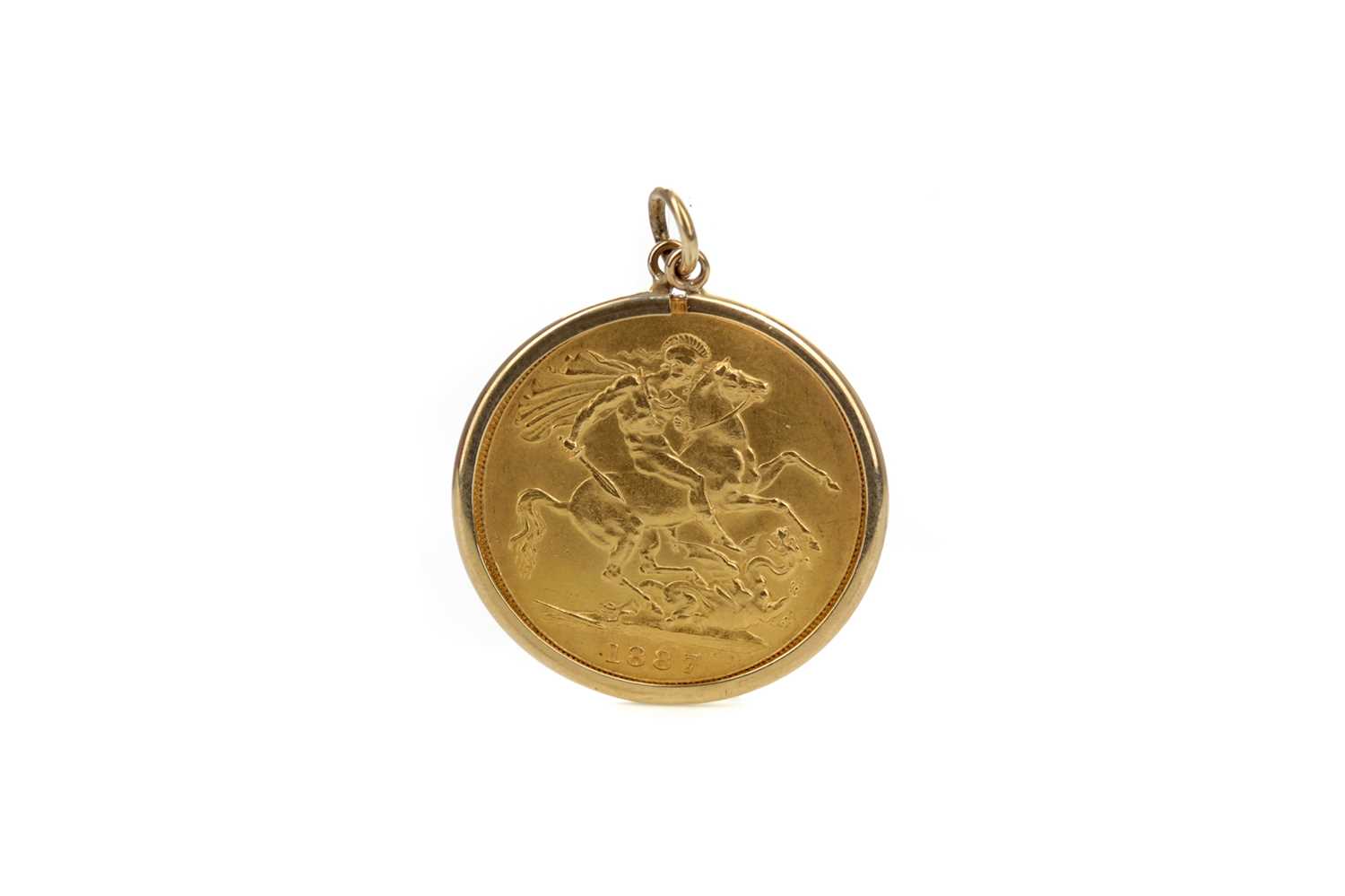 Lot 10 - A QUEEN VICTORIA GOLD SOVEREIGN DATED 1887