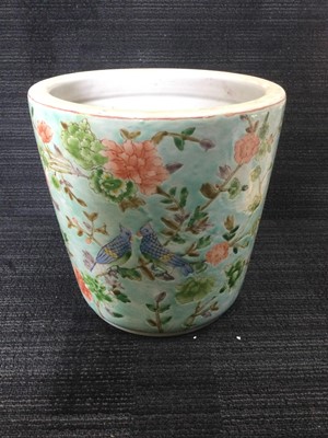 Lot 829 - A 20TH CENTURY CHINESE PLANTER