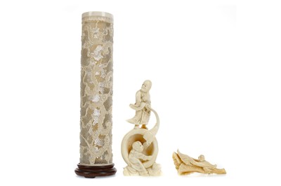 Lot 855 - AN EARLY 20TH CENTURY CHINESE IVORY SPILL AND OTHER ITEMS