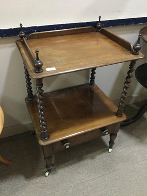 Lot 433 - A VICTORIAN MAHOGANY TWO TIER WHATNOT