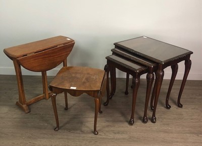 Lot 428 - A MAHOGANY NEST OF THREE TABLES AND TWO DROP LEAF OCCASIONAL TABLES