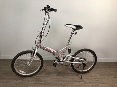 Lot 400 - A SUPERLITE FOLDA EXCEL FOLDING BIKE