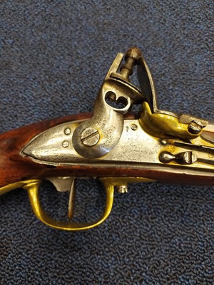 Lot 1388 - A LATE 18TH/EARLY 19TH CENTURY LIEGE CAVALRY OR DRAGOON MILITARY PISTOL