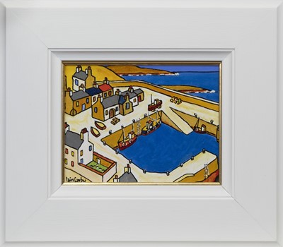 Lot 707 - THE HAVEN (EAST NEUK HARBOUR), AN OIL BY IAIN CARBY