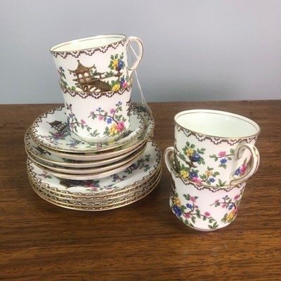 Lot 559 - AN AYNSLEY PAGODA PART TEA SEVRICE