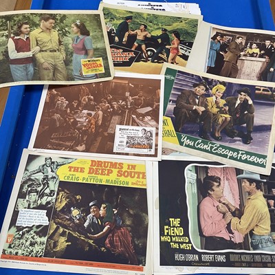 Lot 605 - A LOT OF CINEMA LOBBY CARDS