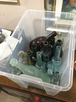 Lot 616 - A LOT OF VINTAGE GLASS BOTTLES