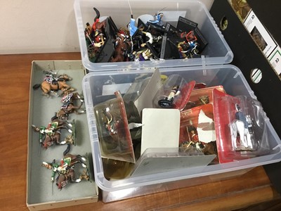 Lot 668 - A LOT OF VARIOUS MODEL MILITARY FIGURES