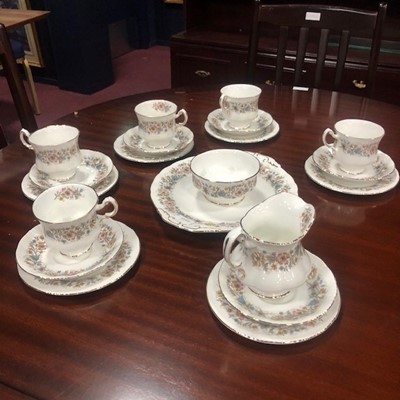 Lot 345A - A PARAGON PART TEA SERVICE