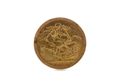 Lot 34 - A KING GEORGE V GOLD SOVEREIGN DATED 1915