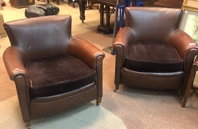 Lot 412A - A PAIR OF CLUB ARMCHAIRS