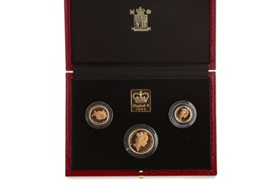 Lot 63 - A GOLD PROOF THREE COIN SET