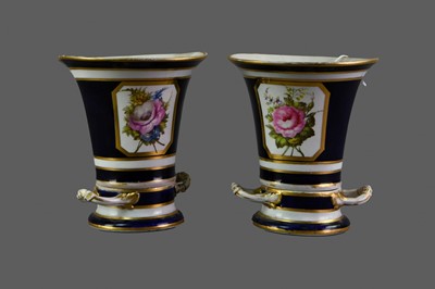 Lot 132 - A PAIR OF MID-19TH CENTURY DERBY PORCELAIN VASES