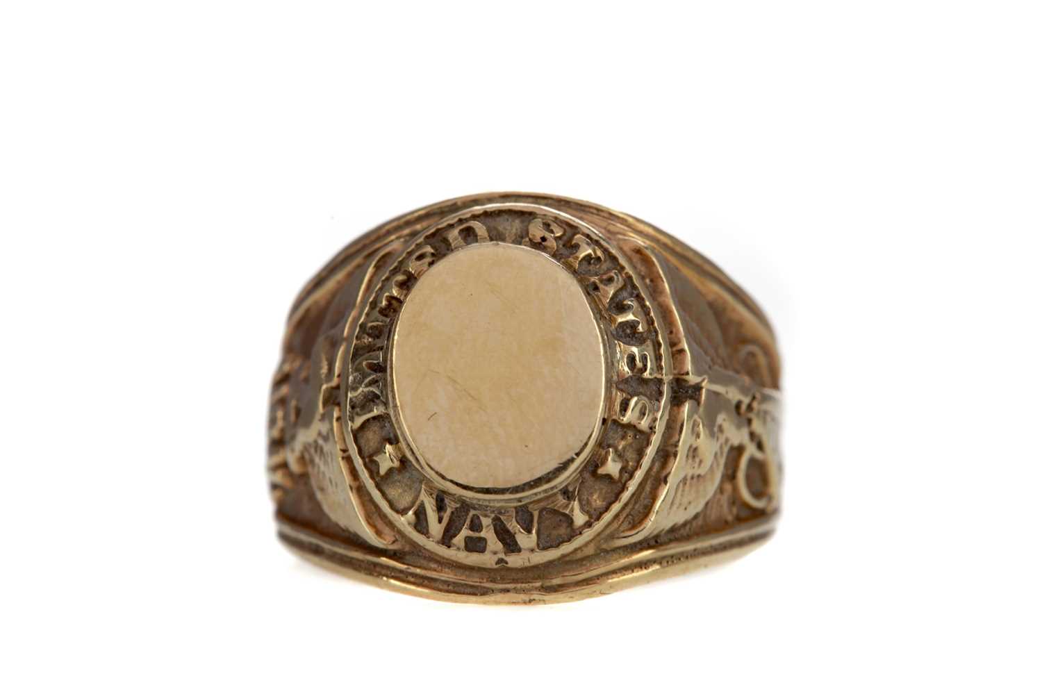 Lot 1462 - A GOLD US NAVY RING