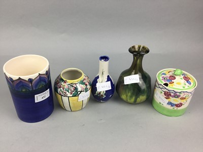 Lot 432 - A NORTH BERWICK VASE AND OTHER CERAMICS