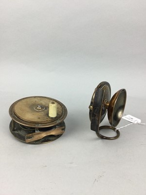 Lot 507 - A VICTORIAN MALLOCH BRASS FISHING REEL AND ANOTHER REEL