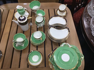 Lot 391 - A LOT OF PARAGON TEA AND DINNERWARE, ALONG WITH OTHER TEA AND DINNERWARE