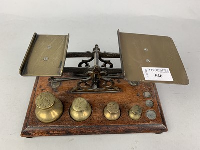 Lot 546 - A SET OF VICTORIAN POSTAGE SCALES AND WEIGHTS