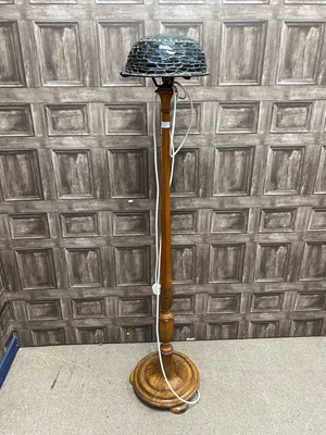 Lot 367 - A WALNUT FLOOR LAMP WITH LEADED GLASS SHADE