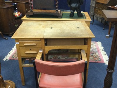 Lot 360 - AN OAK OFFICE DESK AND A SWIVEL CHAIR